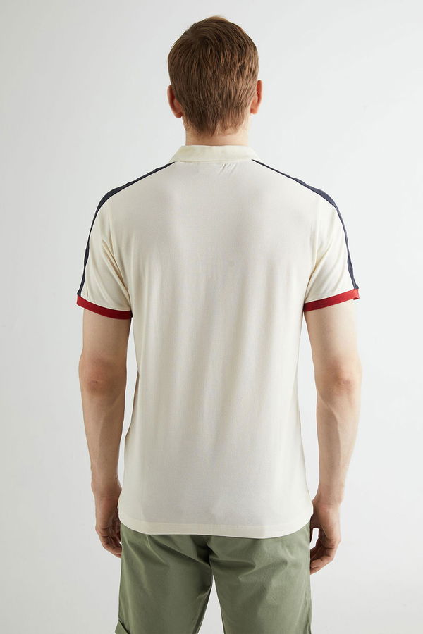 Gant Polo Yaka Erkek T-shirt KREM