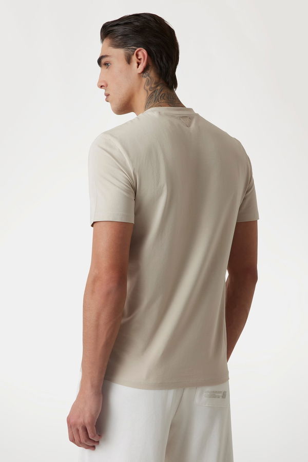 Guess Baskılı Erkek T-shirt KUM
