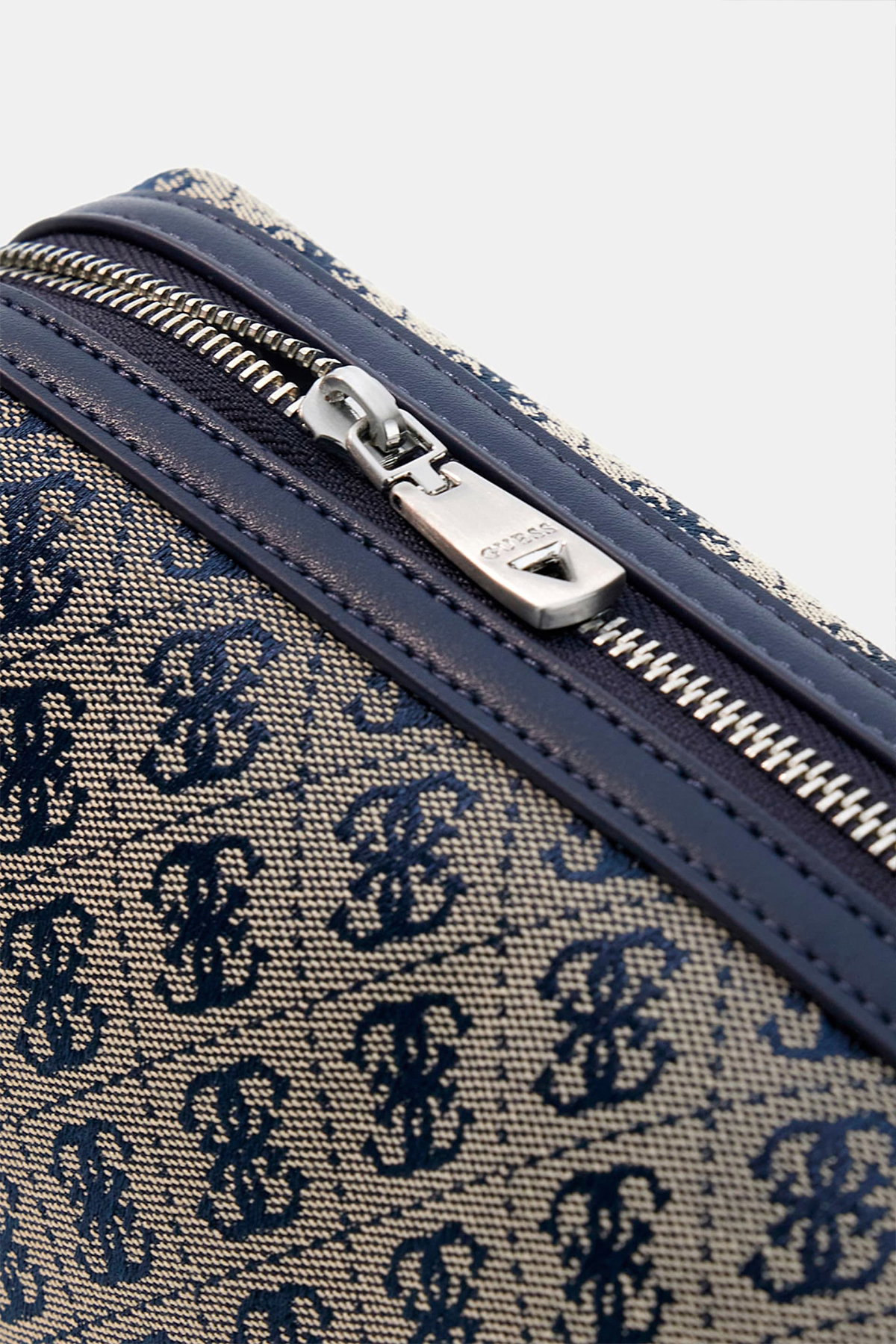 Guess Erkek El Çantası LACIVERT