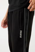 Guess Erkek Eşofman Altı SIYAH Guess Erkek Eşofman Altı SIYAH