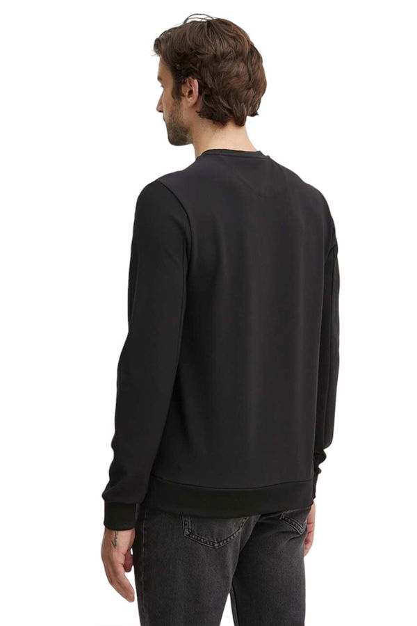 Guess Erkek Sweatshirt SIYAH Guess Erkek Sweatshirt SIYAH