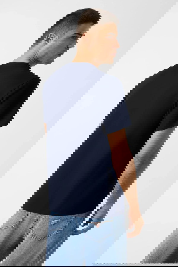 Guess Kısa Kollu Bisiklet Yaka Erkek T-shirt LACIVERT