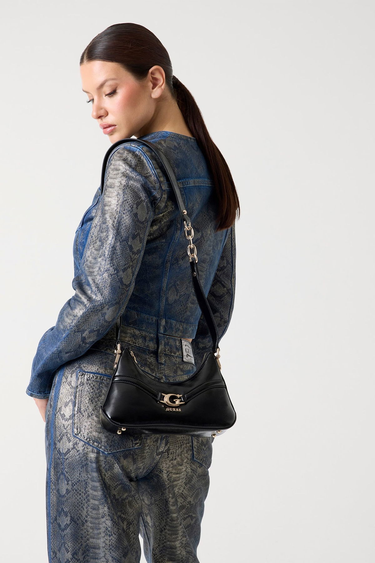 Guess Kadın Çapraz Çanta SIYAH