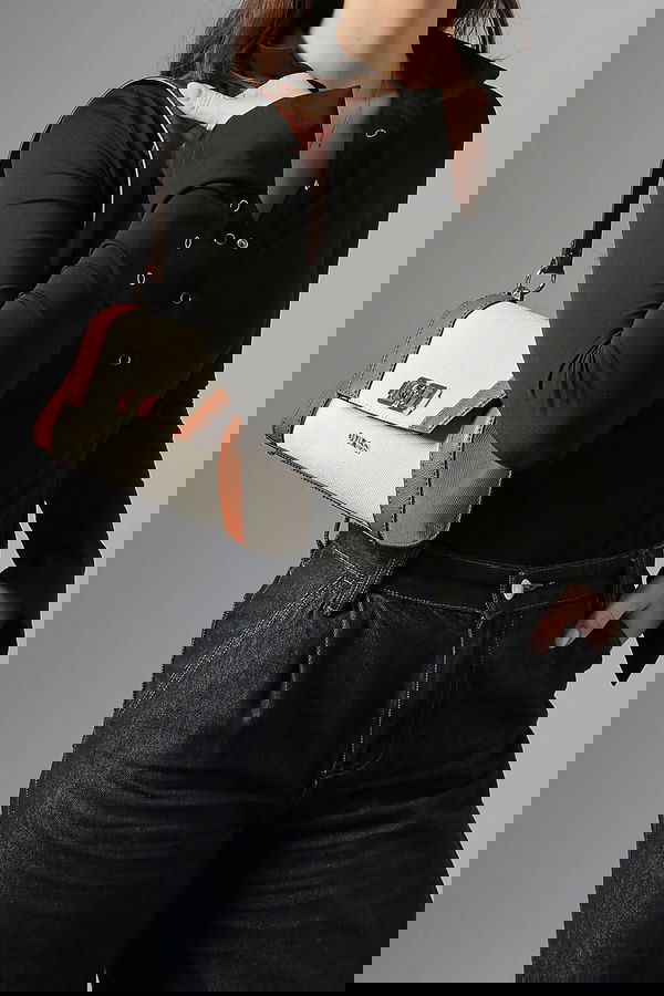 Guess Kadın Omuz Çantası KAHVERENGI