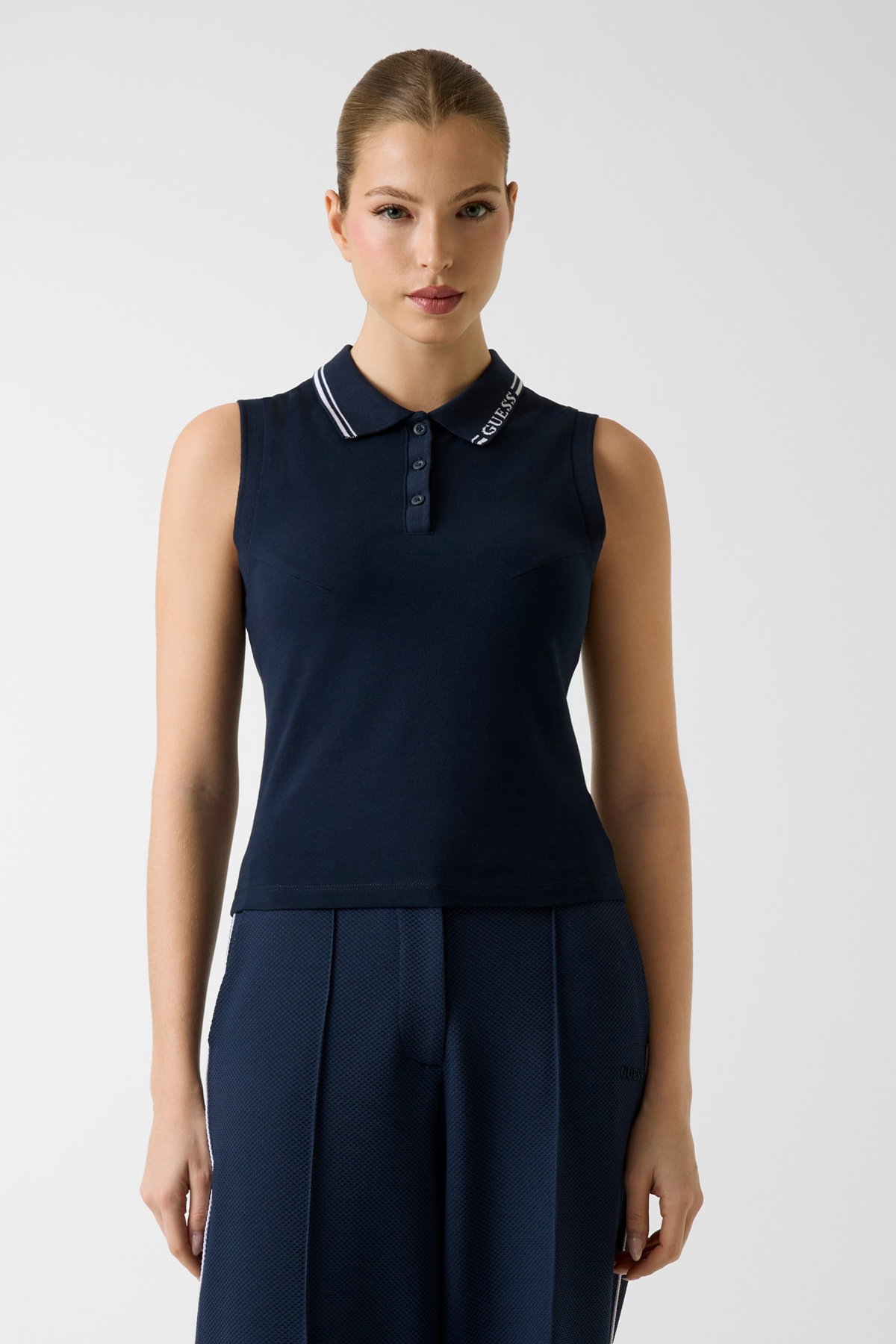 Guess Kadın Polo Yaka T-shirt LACIVERT