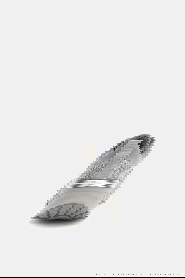 Guess Runit 4G Logo Kadın Spor Ayakkabı GUMUS