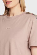 Guess Kadın T-shirt PUDRA
