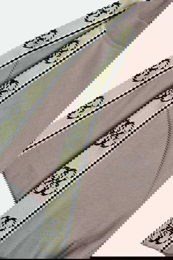 Guess Kadın T-shirt PUDRA