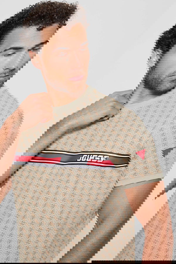 Guess Logo Baskılı Erkek T-shirt BEJ Guess Logo Baskılı Erkek T-shirt BEJ