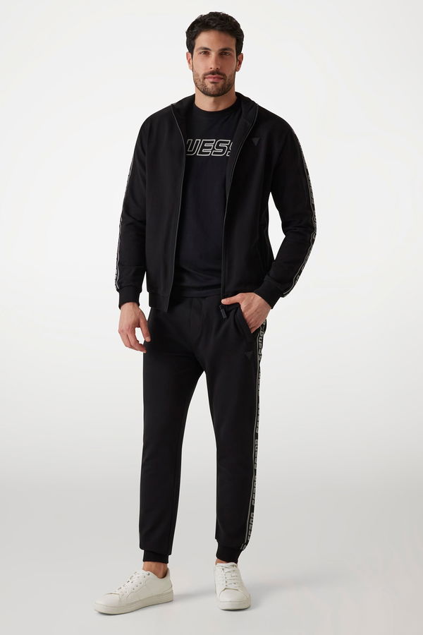 Guess Paça Lastikli Erkek Eşortman Altı SIYAH Guess Paça Lastikli Erkek Eşortman Altı SIYAH