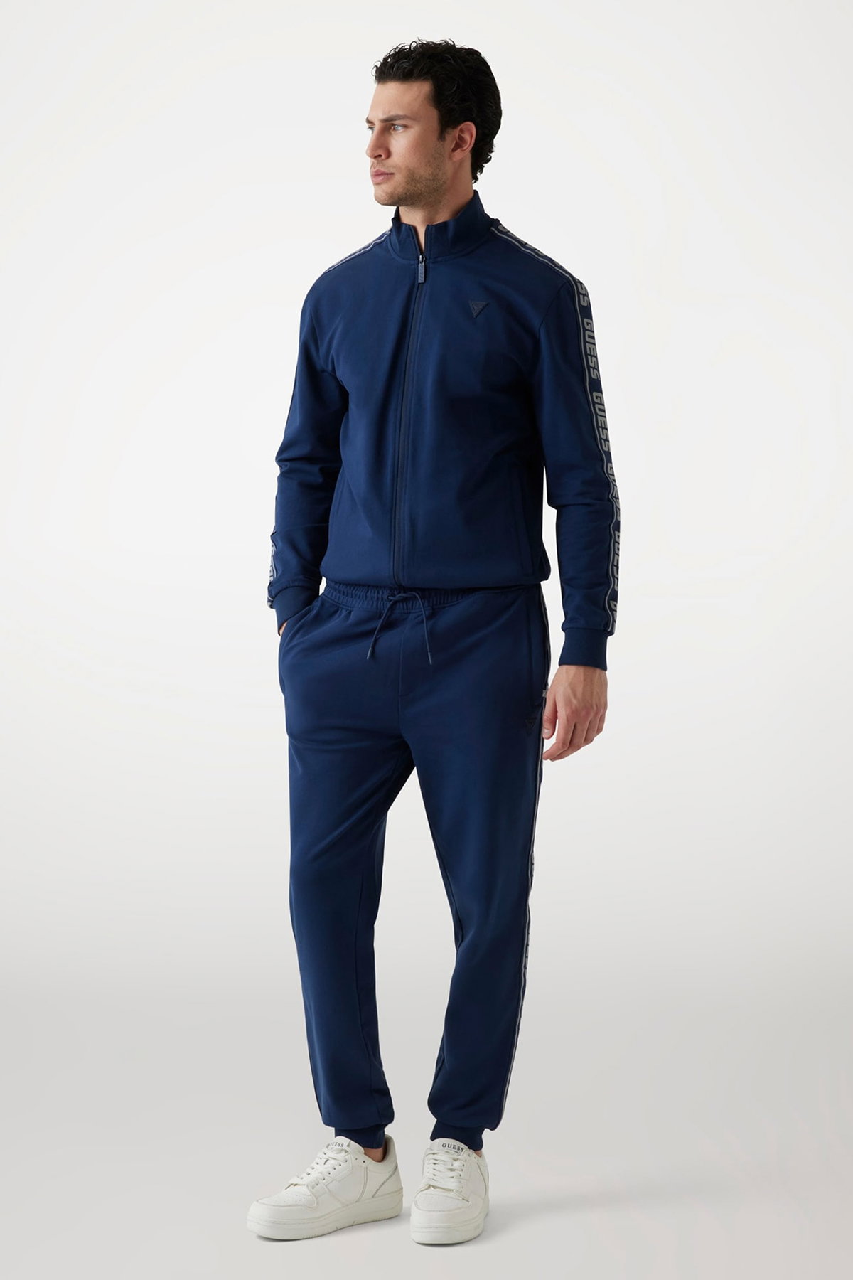 Guess Paça Lastikli Eşofman Altı LACIVERT