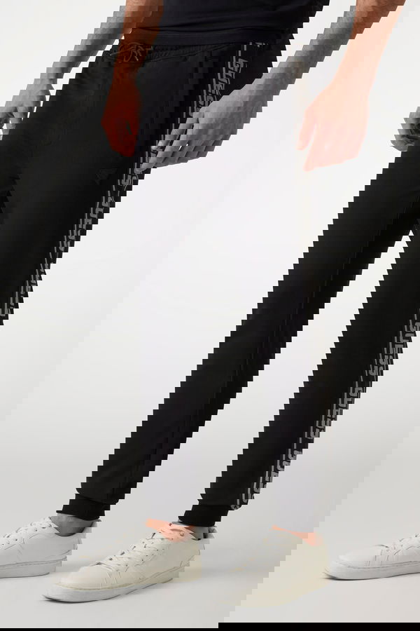 Guess Paça Lastikli Eşofman Altı SIYAH