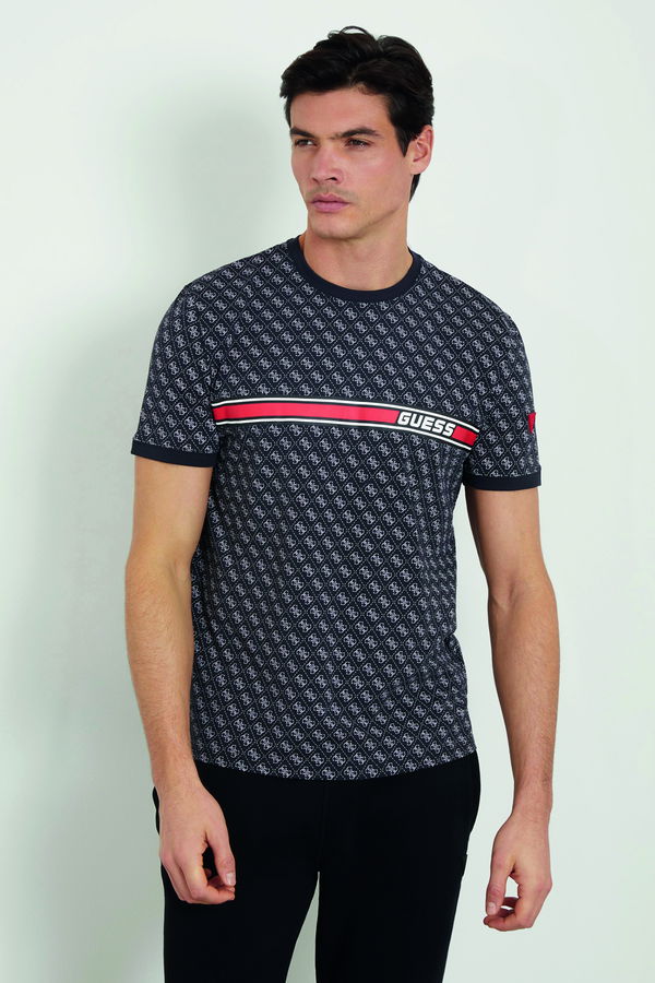 Guess Logo Baskılı Erkek T-shirt SIYAH Guess Logo Baskılı Erkek T-shirt SIYAH