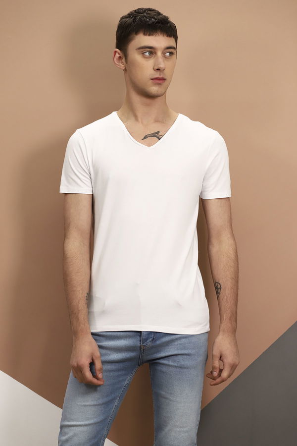 K.KOL V YAKA SUPREM TSHIRT Beyaz K.KOL V YAKA SUPREM TSHIRT Beyaz