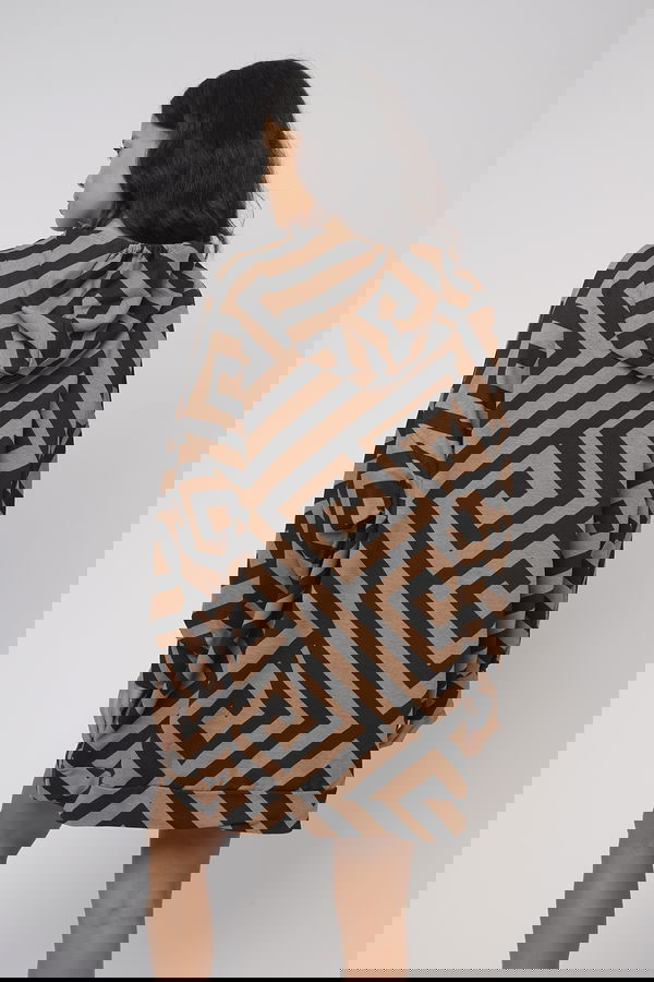 Gabria Kapüşonlu Geometrik Desen Sweat Gabria Kapüşonlu Geometrik Desen Sweat