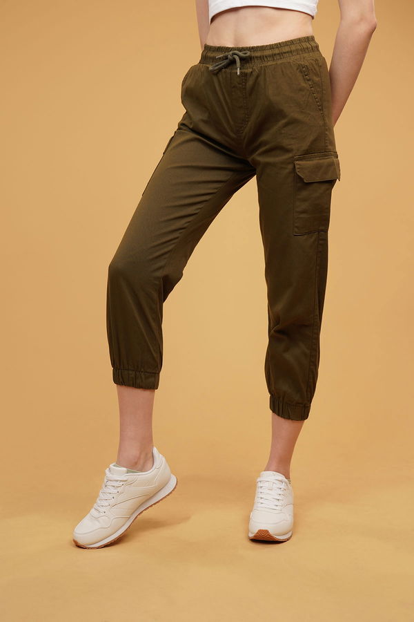 Kemerli Pantolon Kemerli Pantolon