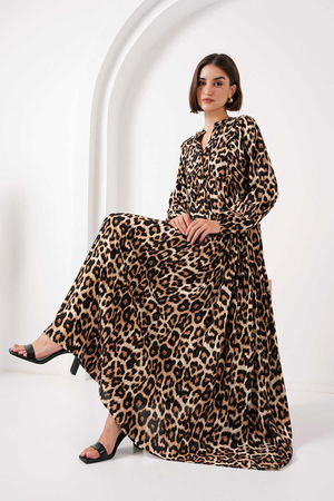 Gabria Ön Düğmeli Desenli Viskon Elbise LEOPAR Gabria Ön Düğmeli Desenli Viskon Elbise LEOPAR