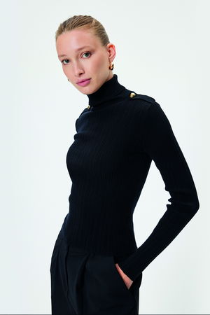 Koton Apolet Detaylı Kadın Triko Kazak SİYAH Koton Apolet Detaylı Kadın Triko Kazak SİYAH