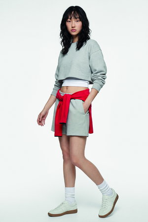 Koton Cepli Beli Bağcıklı Pamuklu Slim Fit Mini Şort GRİ