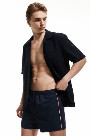 Koton Erkek Deniz Şortu LACIVERT Koton Erkek Deniz Şortu LACIVERT