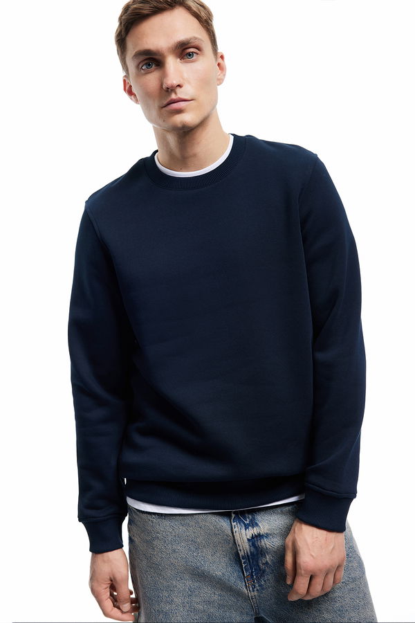Koton Erkek Şardonlu Basic Sweatshirt LACIVERT Koton Erkek Şardonlu Basic Sweatshirt LACIVERT