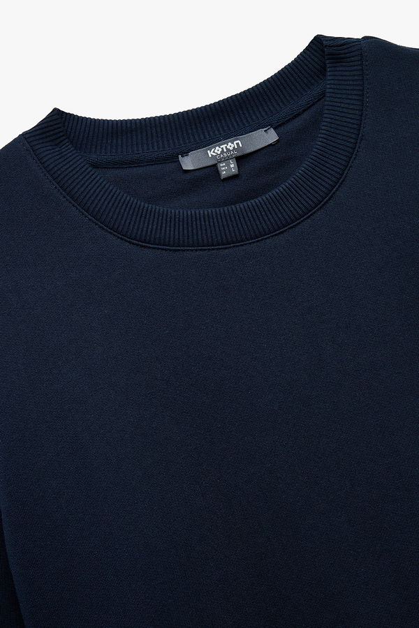 Koton Erkek Şardonlu Basic Sweatshirt LACIVERT Koton Erkek Şardonlu Basic Sweatshirt LACIVERT