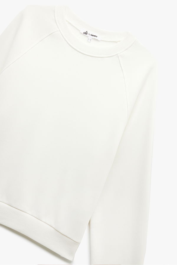 Koton Kadın Şardonlu Oversize Sweatshirt EKRU Koton Kadın Şardonlu Oversize Sweatshirt EKRU