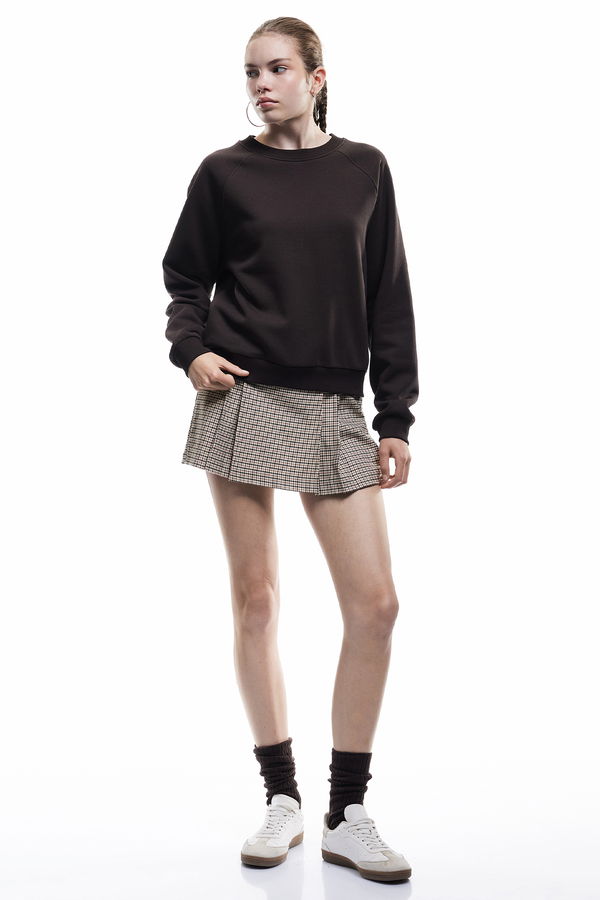 Koton Kadın Şardonlu Oversize Sweatshirt KAHVERENGI Koton Kadın Şardonlu Oversize Sweatshirt KAHVERENGI