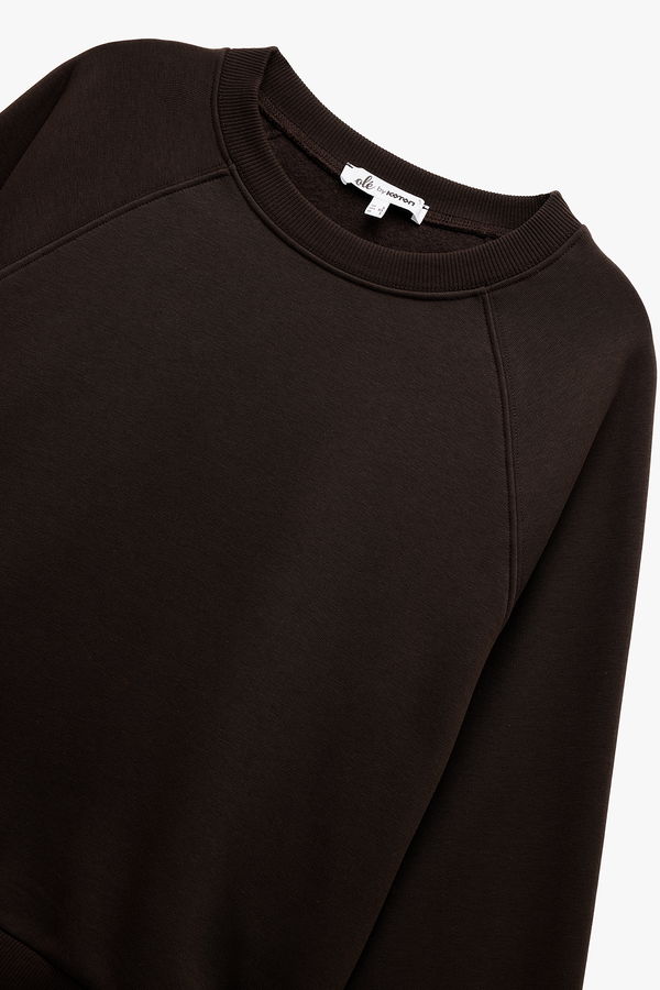 Koton Kadın Şardonlu Oversize Sweatshirt KAHVERENGI Koton Kadın Şardonlu Oversize Sweatshirt KAHVERENGI