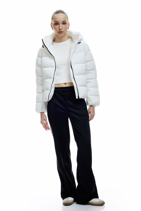 Koton Kadın Şişme Mont Beyaz