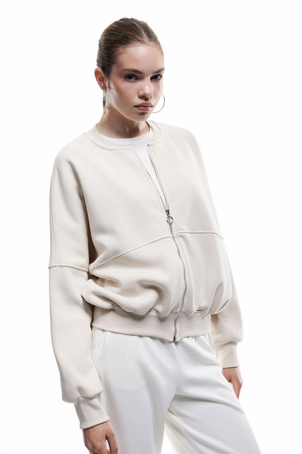 Koton Kadın Üç İplik Şardonlu Sweatshirt BEJ Koton Kadın Üç İplik Şardonlu Sweatshirt BEJ