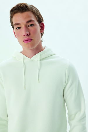 Koton Kapüşonlu Erkek Sweat Beyaz Koton Kapüşonlu Erkek Sweat Beyaz