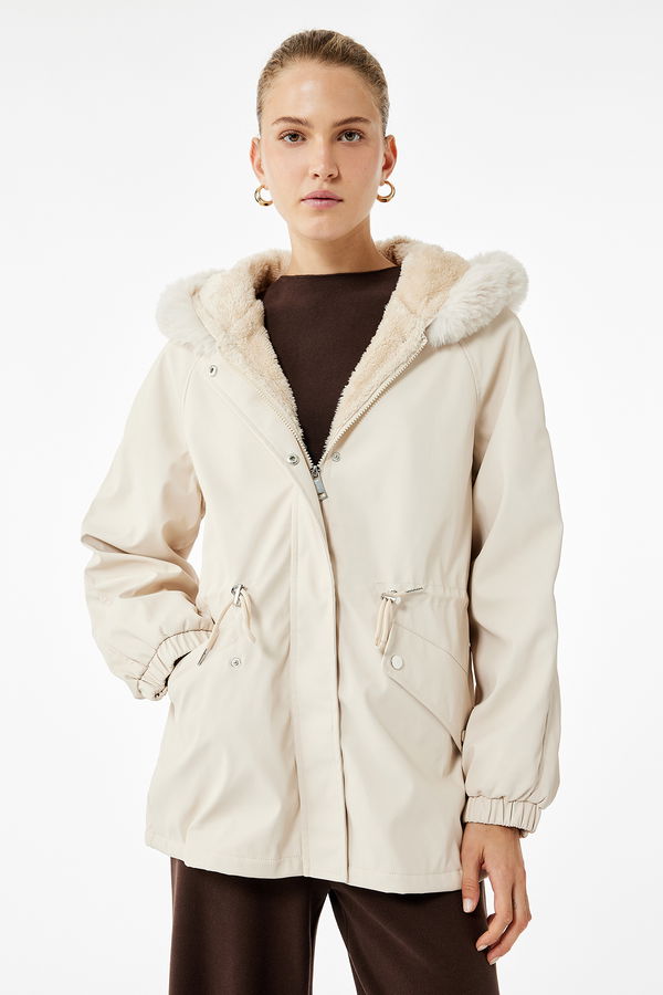 Koton Kapüşonlu Anorak Mont TAS