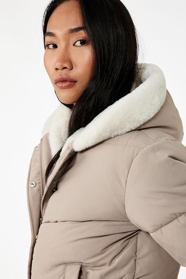 Koton Kürklü Kısa Şişme Mont KUM