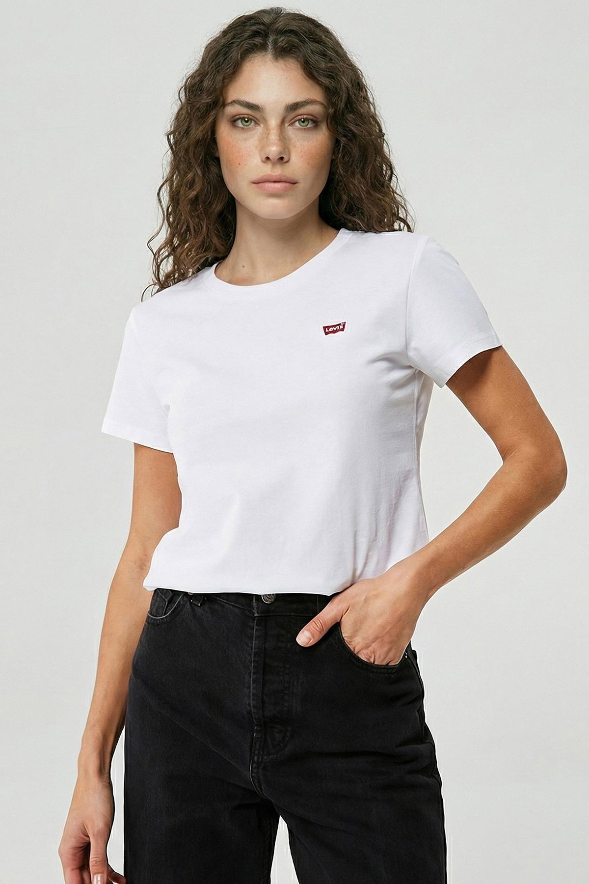 Levis Kadın Bisiklet Yaka T-shirt BEYAZ