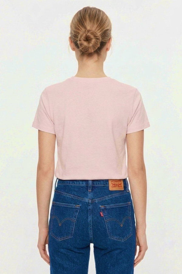 Levis Kadın Bisiklet Yaka T-shirt PEMBE
