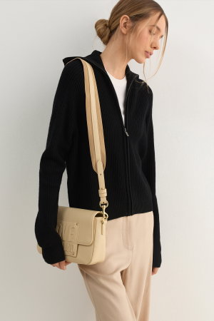 Love Moschino Kadın Çapraz Çanta BEJ