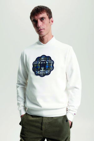 Tommy Hilfiger Marka Logolu Erkek Sweat BEYAZ Tommy Hilfiger Marka Logolu Erkek Sweat BEYAZ