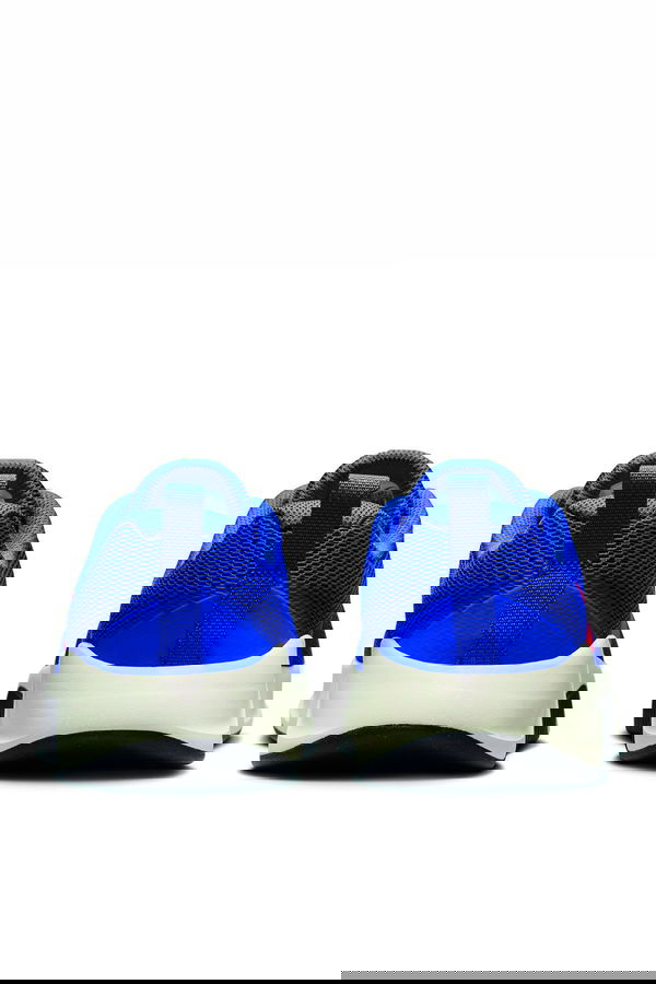 Nike Mc Trainer 3 Erkek Spor Ayakkabı MAVI Nike Mc Trainer 3 Erkek Spor Ayakkabı MAVI