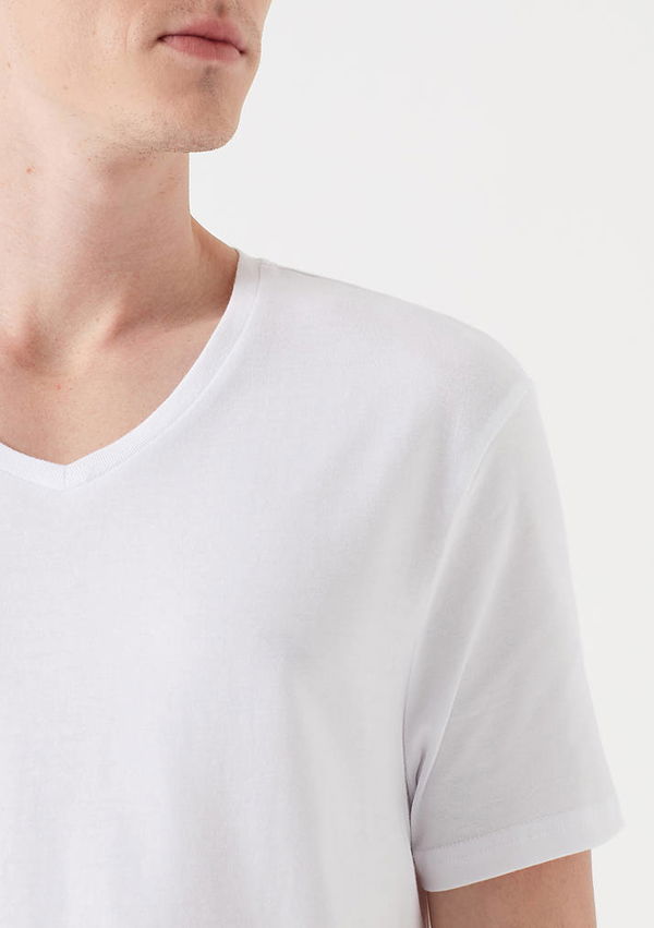 Mavi V Yaka T-shirt Mavi V Yaka T-shirt