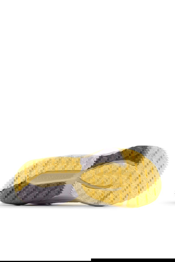 New Balance DynaSoft Nitrel v6 Kadın Spor Ayakkabı BEJ