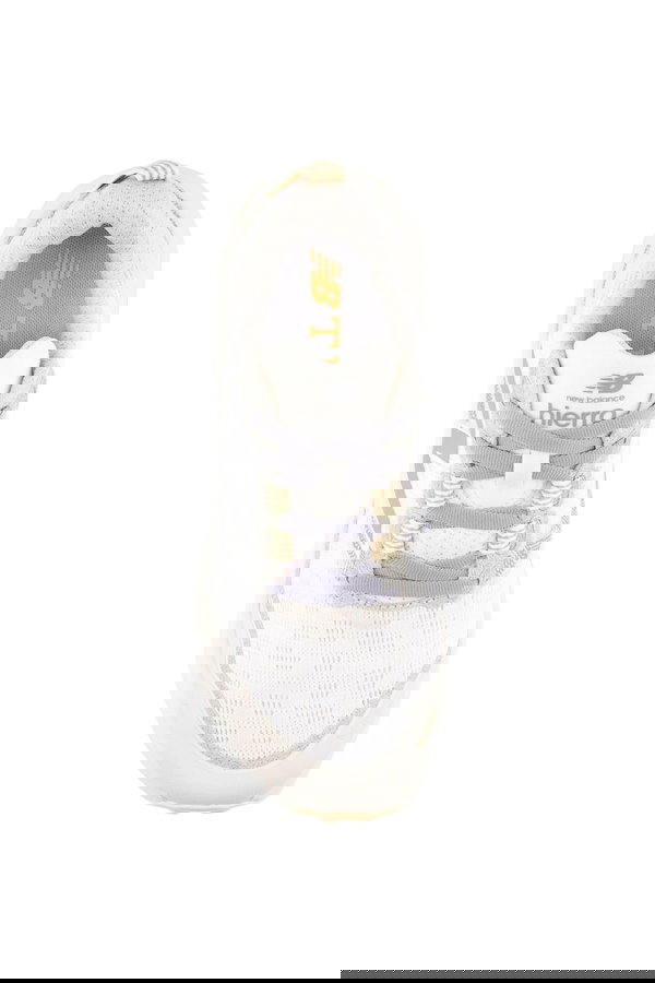 New Balance Fresh Foam X Hierro v9 Kadın Spor Ayakkabı Beyaz