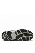 New Balance 725 Erkek Spor Ayakkabı SIYAH