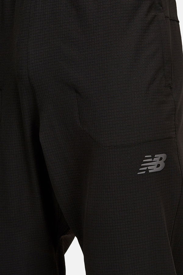 New Balance Erkek Eşofman Altı SIYAH New Balance Erkek Eşofman Altı SIYAH