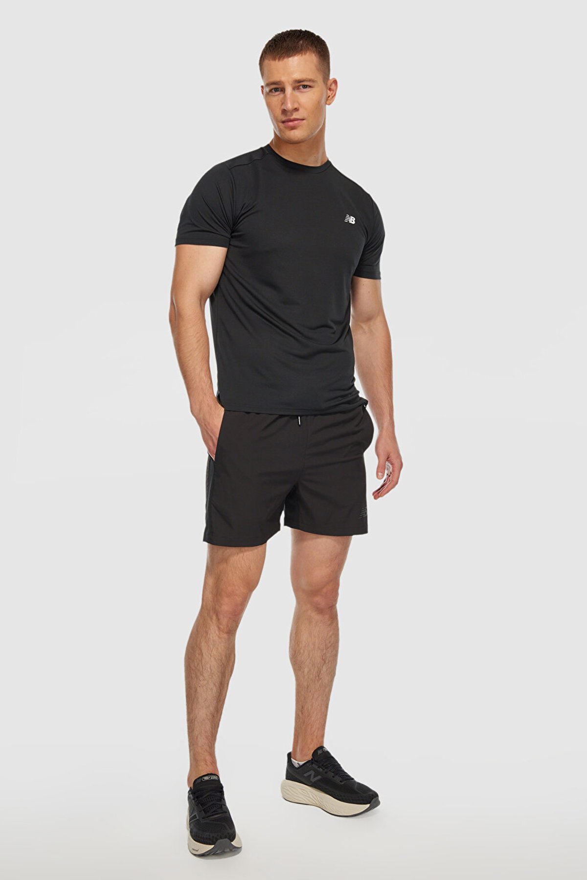 New Balance Erkek Şort SIYAH