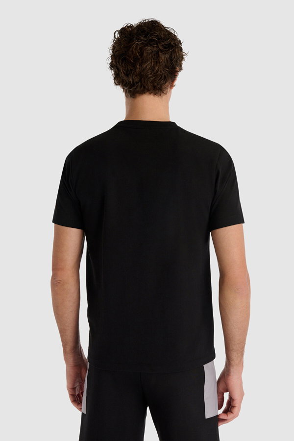 New Balance Bisiklet Yaka Erkek T-shirt SIYAH