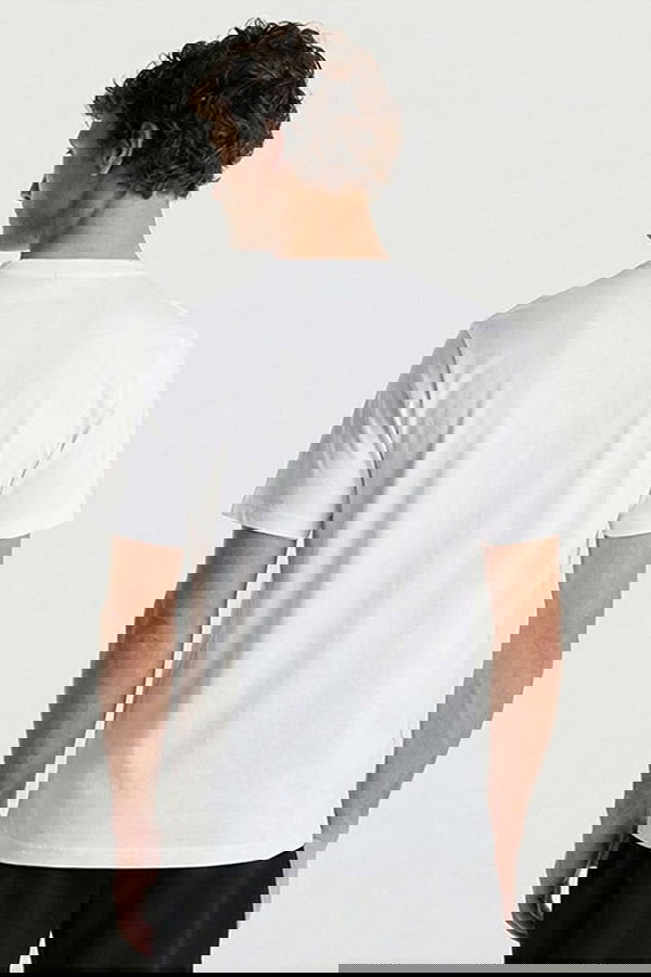 New Balance Bisiklet Yaka Erkek T-shirt Beyaz