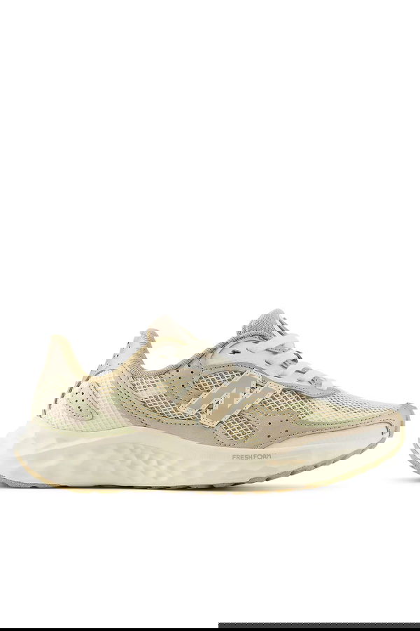New Balance Waristg 4 Kadın Spor Ayakkabı BEJ New Balance Waristg 4 Kadın Spor Ayakkabı BEJ