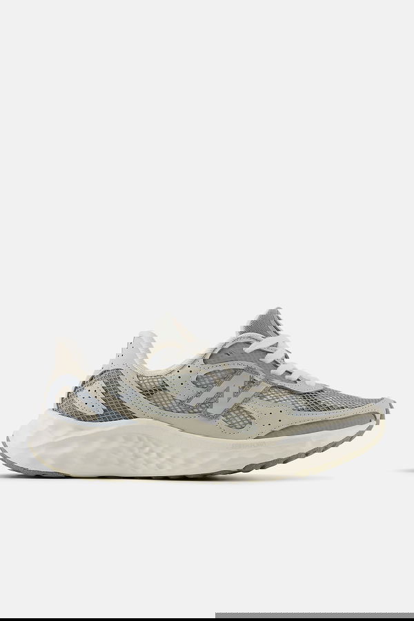 New Balance Waristm 4 Kadın Spor Ayakkabı BEJ New Balance Waristm 4 Kadın Spor Ayakkabı BEJ