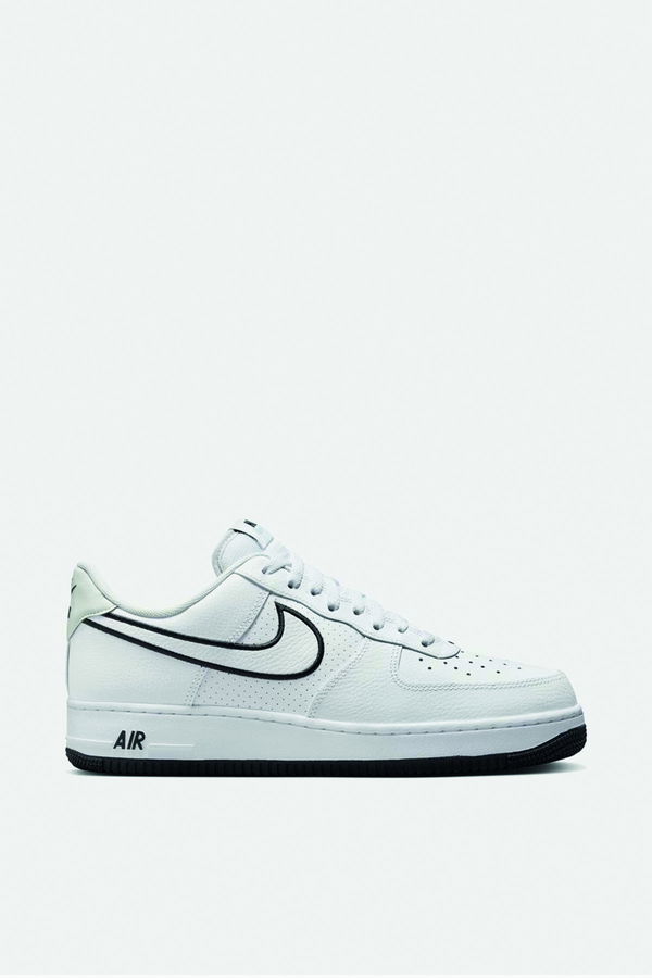 Nike Air Force 1 07 Erkek Spor Ayakkabı BEYAZ